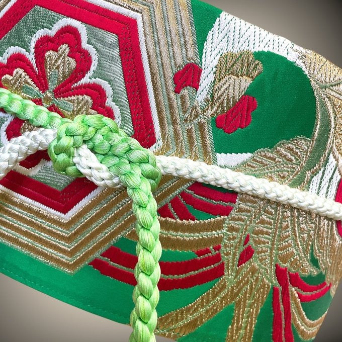 鮮やかグリーン 刺繍帯サッシュベルト