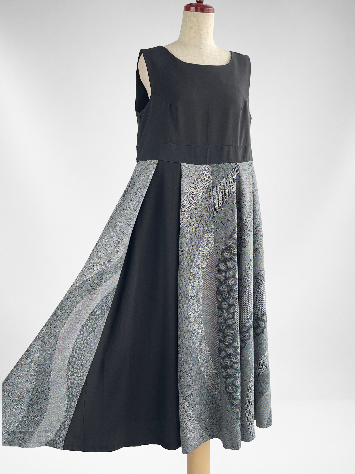 伝統工芸士 保科土山 最高級浜ちりめん1等品 プレミアムアクセントカラーワンピース | 黒×グレー