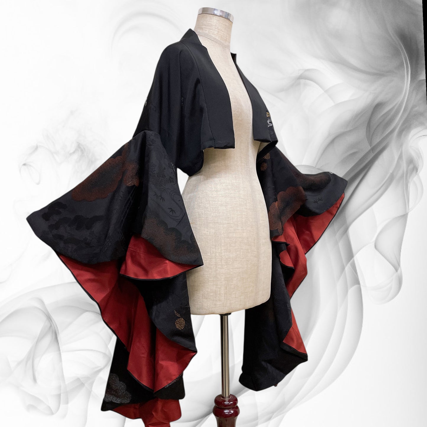 ブラック ドレープ袖 ミニ羽織 着物リメイク 黒