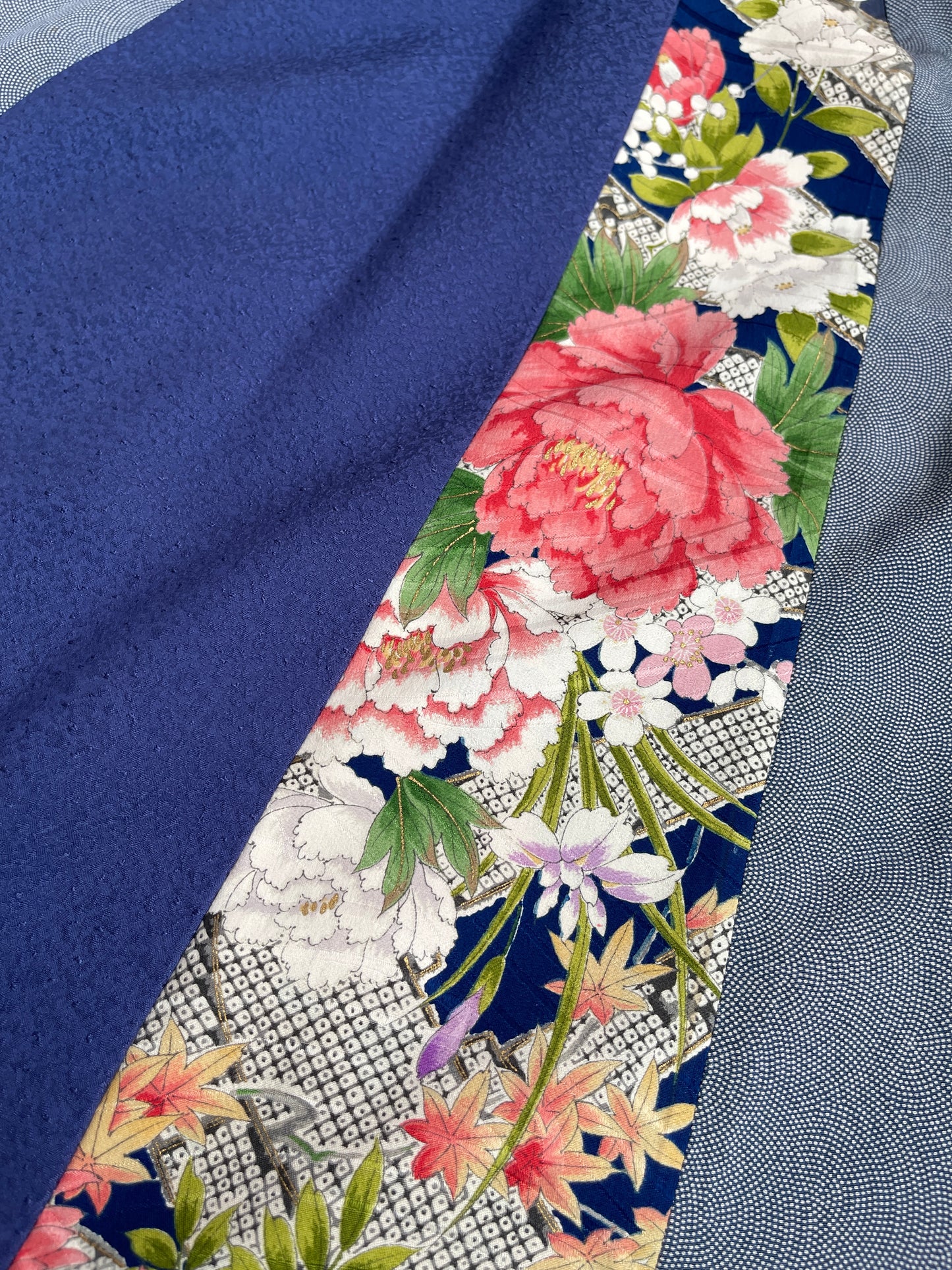 正絹 ネイビー×四季花柄 パッチワークワンピース  B80315