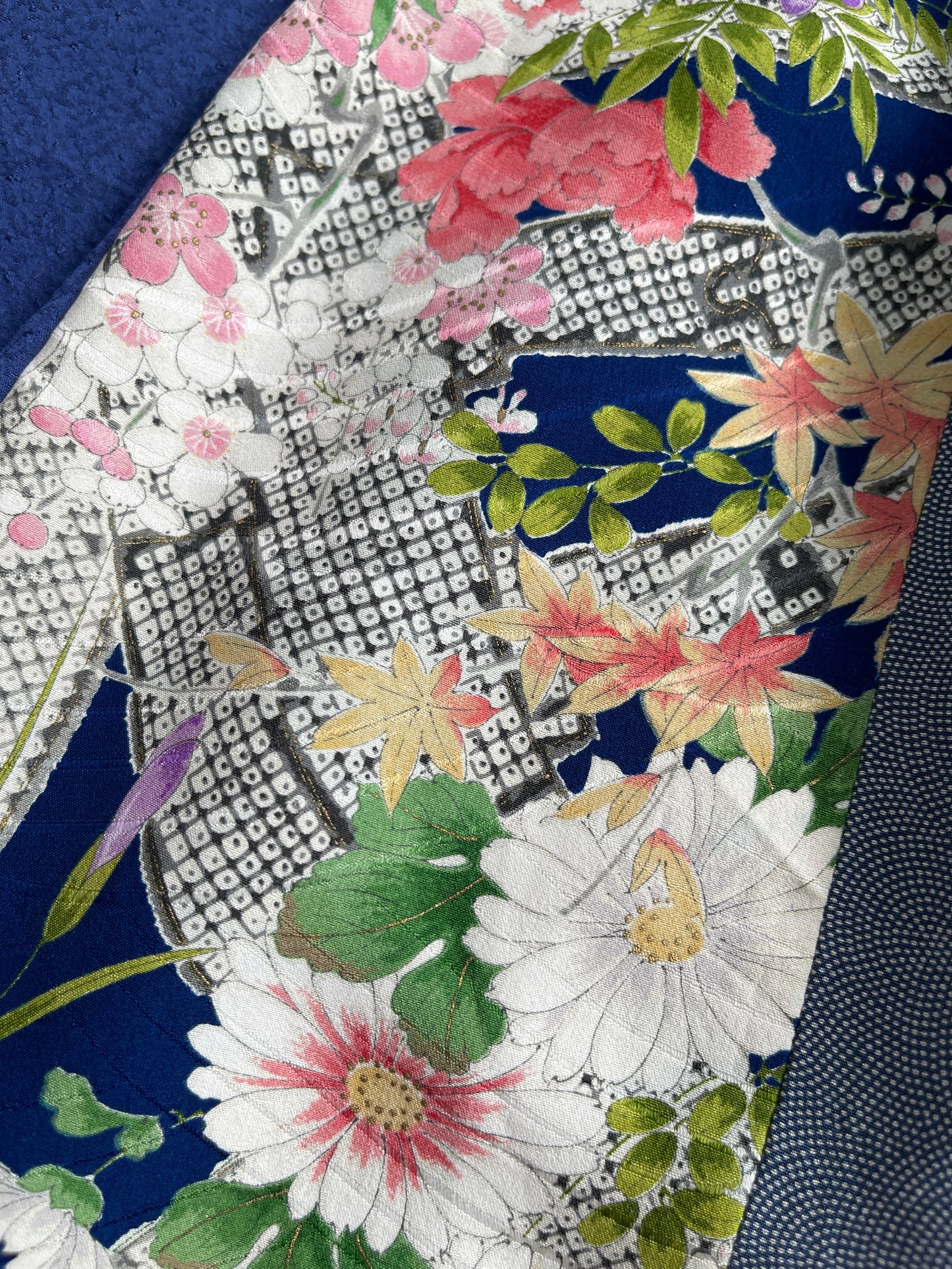 正絹 ネイビー×四季花柄 パッチワークワンピース  B80315
