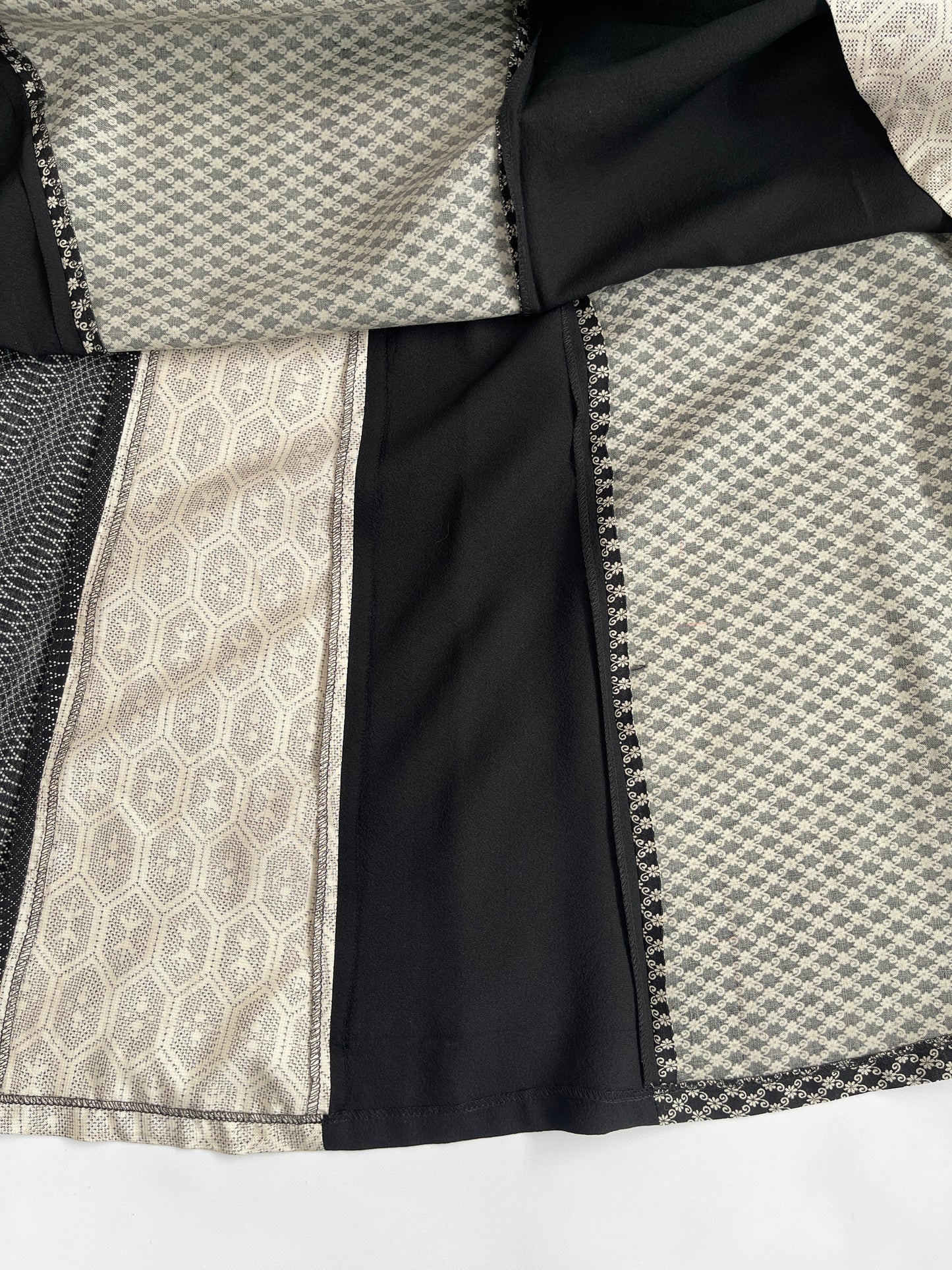 黒留袖×幾何学文様着物 パッチワークワンピース  B80316