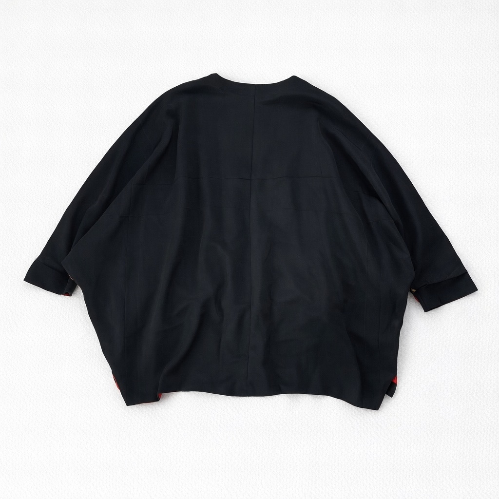 御所車と大輪牡丹吉祥文様 / オープンフロントドルマンカーディガン